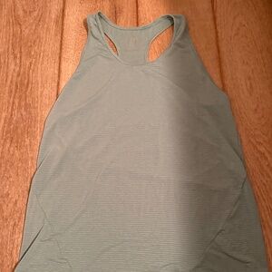 GoLite Reactive Tank S NWOT